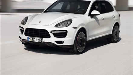 La nuova Cayenne Turbo S è l'auto più gradita ai clienti Porsche