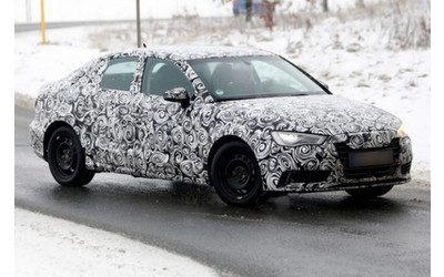 Una delle foto spia della nuova Audi A3