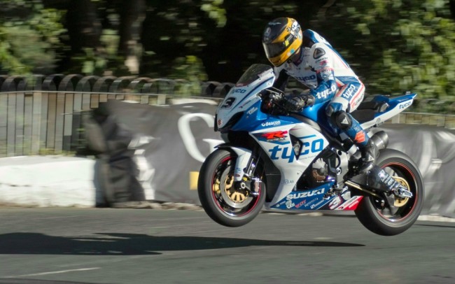 Il pilota britannico Guy Martin