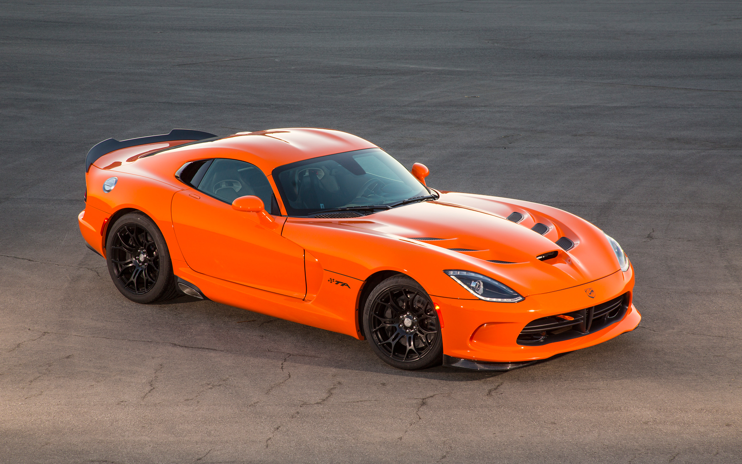 La nuova Dodge Viper SRT TA