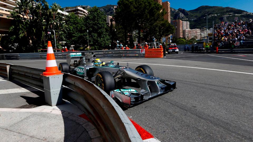 Il tedesco ha conquistato la pole position