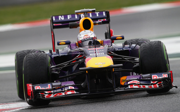 Vettel ha fatto segnare il miglior tempo in qualifica e domani partirà dalla pole position