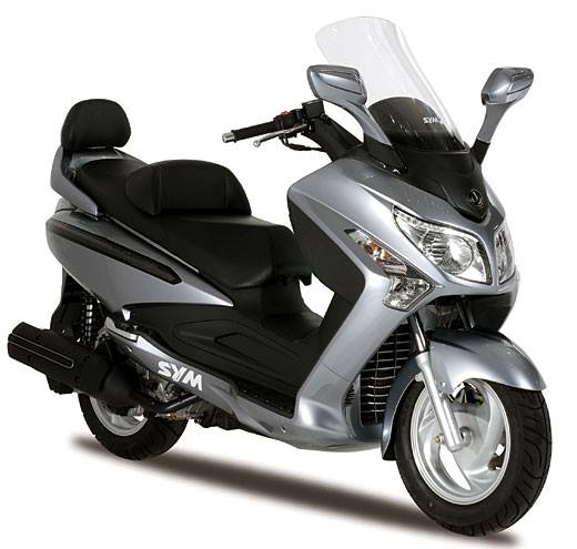 Uno scooter Sym Joymax 300