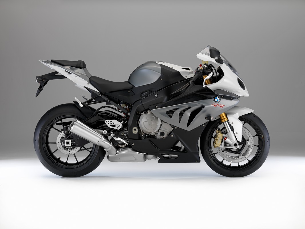 La BMW GS1000RR nella nuova combinazione di colori Grigio granito e bianco