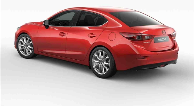 La nuova Mazda3 berlina