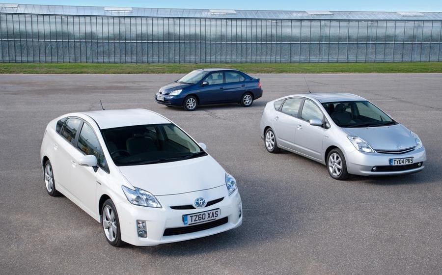 Le tre generazioni di Prius