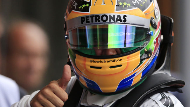Il pilota britannico Lewis Hamilton