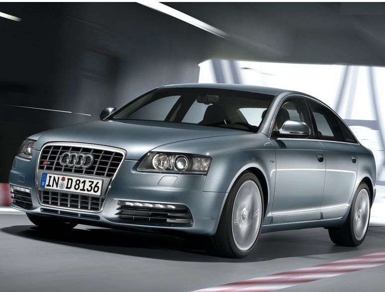 Un' Audi S6 del 2010