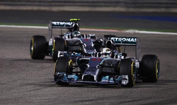 Hamilton ha trionfato seguito dal compagno di squadra Rosberg