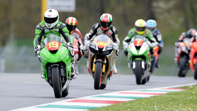 Luca Oppedisano ha vinto gara 2 nella categoria Supersport