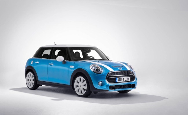 La nuova Mini Cooper cinque porte