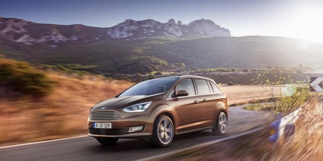 Il restyling della Ford C-Max
