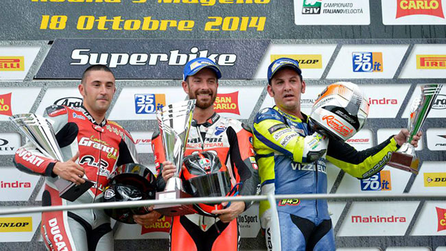 Il podio della gara Superbike