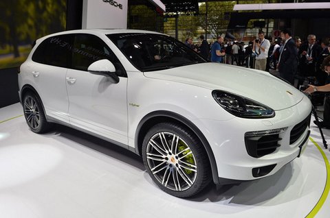 La Porsche Cayenne S E-Hybrid