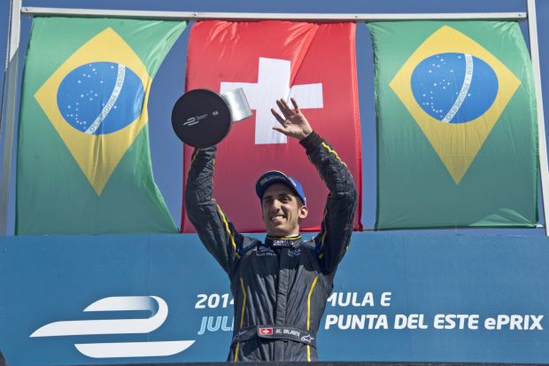 Buemi festeggia la vittoria