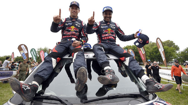 Al-Attiyah e Baumel festeggiano il trionfo in questa Dakar