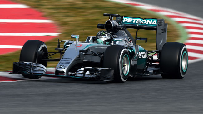 Rosberg al volante della sua Mercedes W06 Hybrid