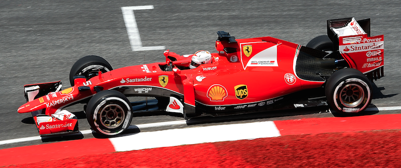 Vettel al volante della sua Ferrari SF15-T