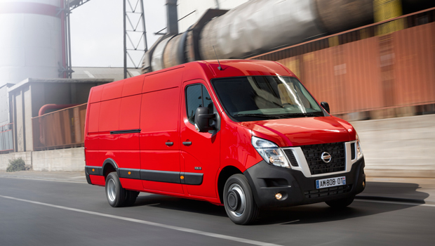 Nissan NV400