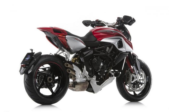 La nuova MV Agusta Rivale 800
