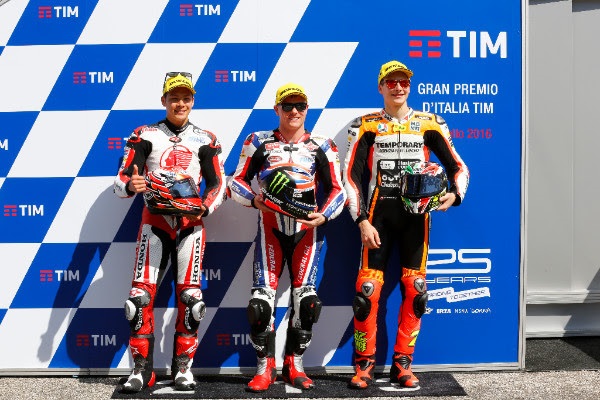 Moto2 prima fila