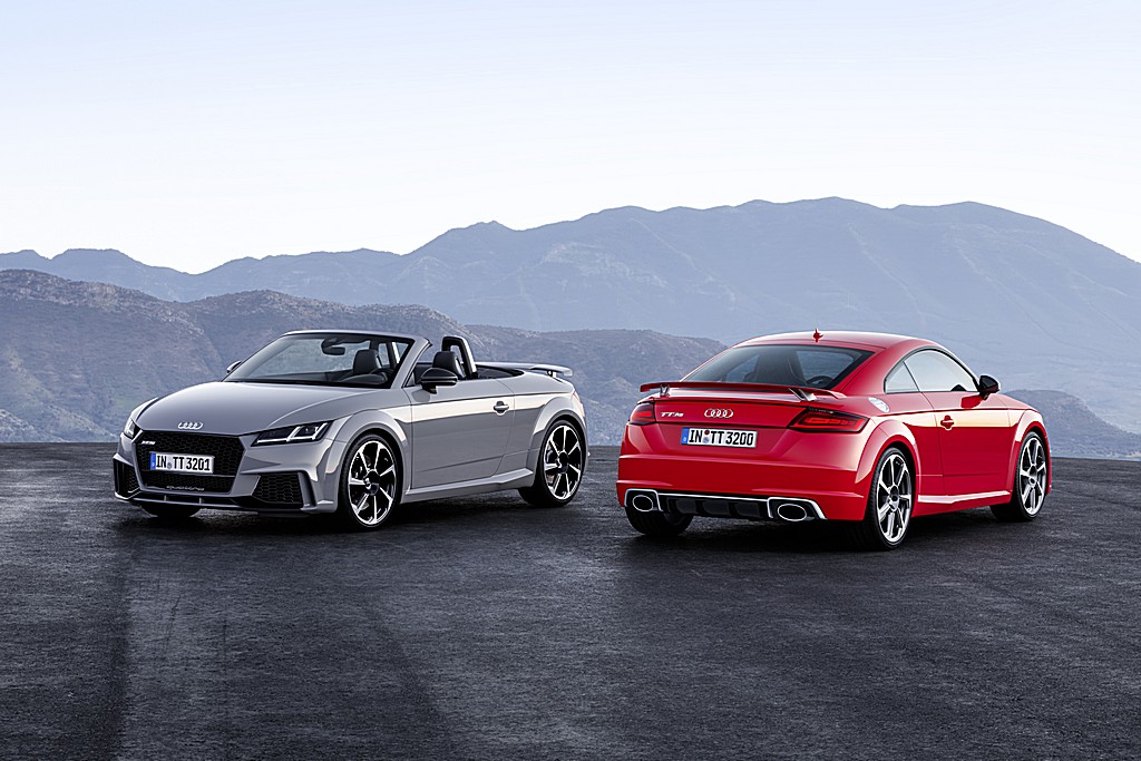 Le nuove Audi TT RS e TT RS Roadster