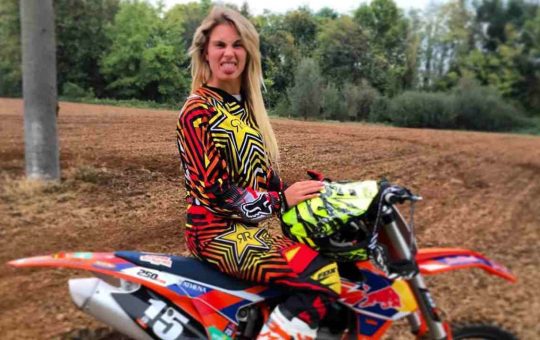 francesca-brambilla-moto-enduro-tuttosuimotori.it