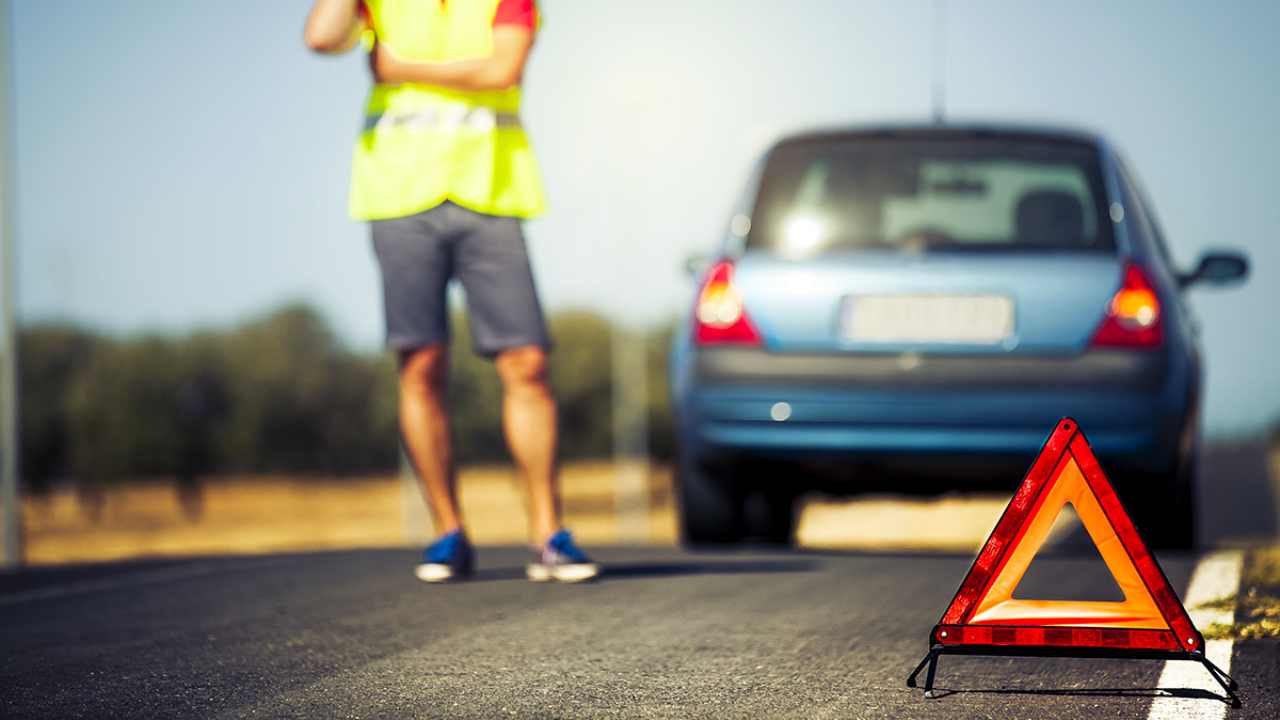 giubbotto-catarifrangente-autostrada-tuttosuimotori.it