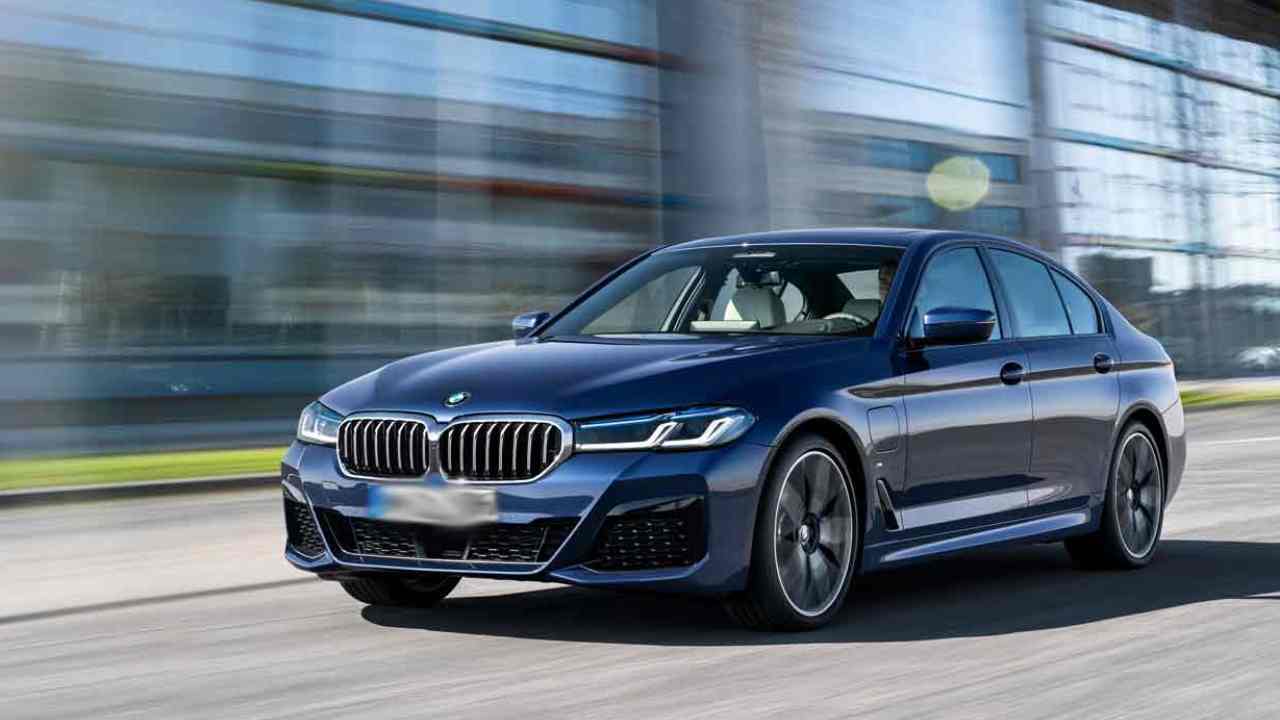 nuova-bmw-serie-5-tuttosuimotori.it