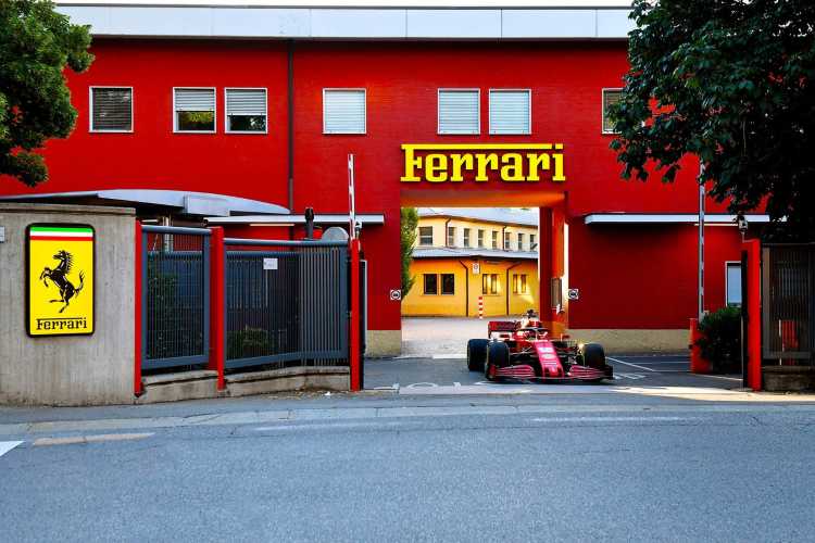 ferrari-scuderia-maranello-tuttosuimotori.it