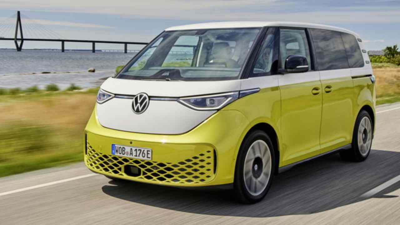 volkswagen-id-buzz-2022-tuttosuimotori.it