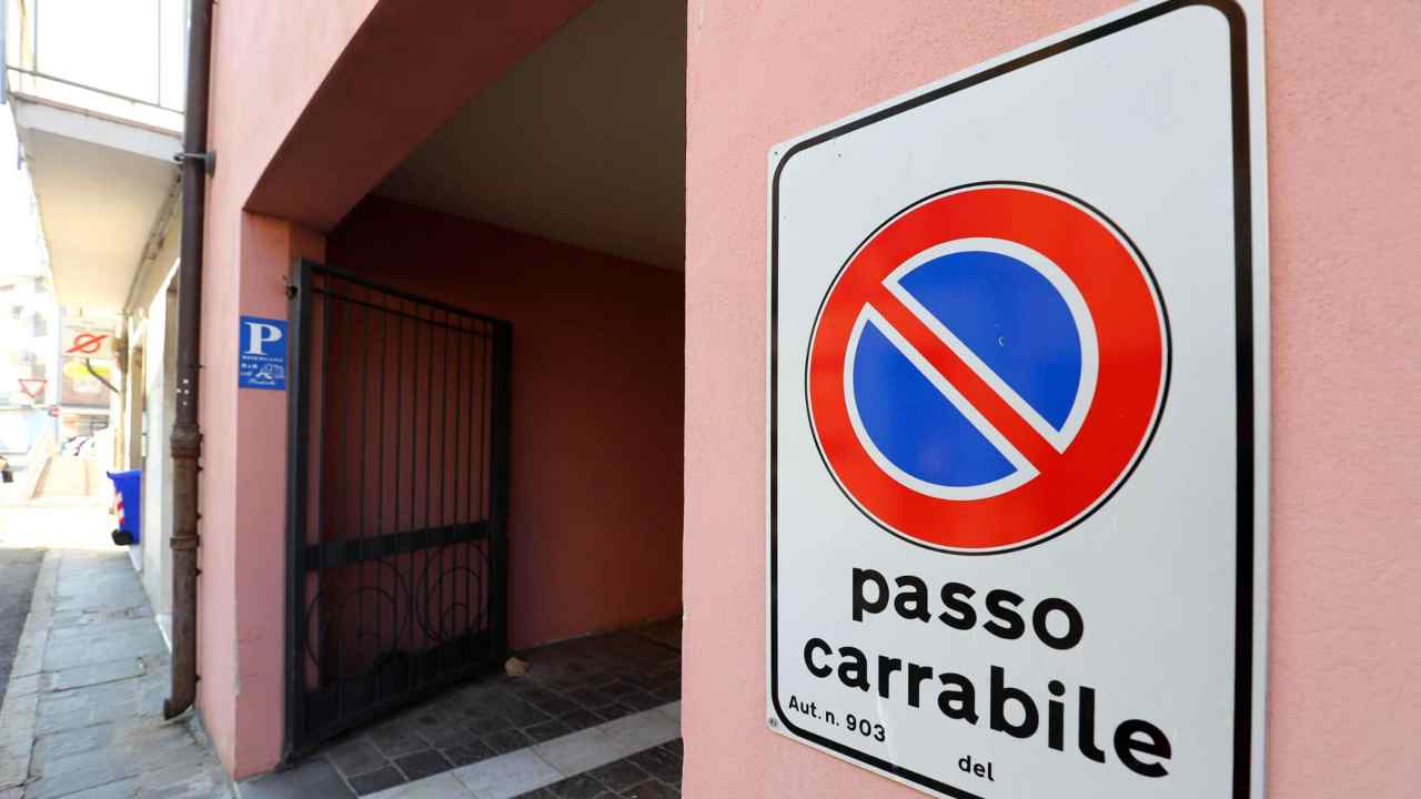 contestazione-multa-passo-carrabile-tuttosuimotori.it