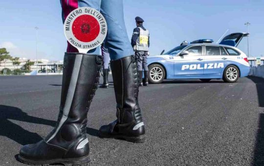 polizia-codice-della-strada-tuttosuimotori.it
