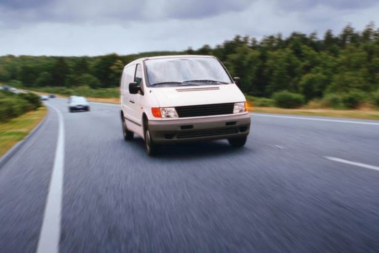 limiti-di velocità-alla-guida-tuttosuimotori.it