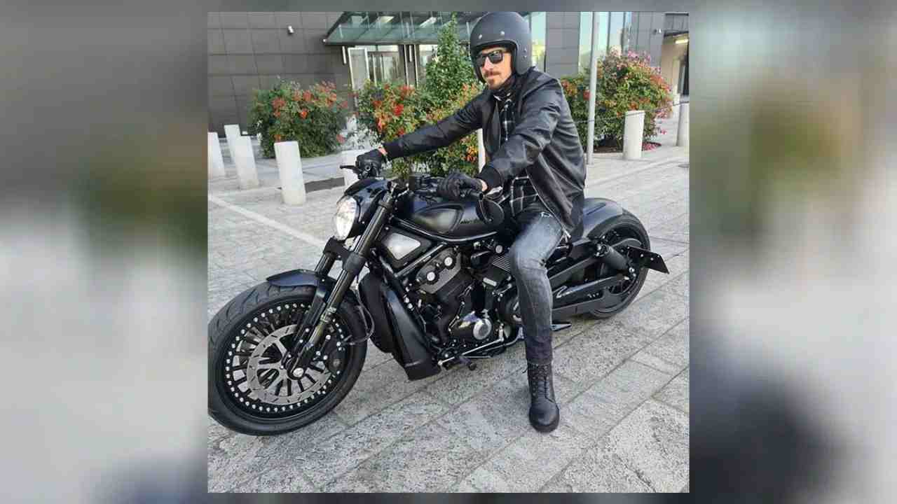 zlatan-harley-davidson-v-rod-tuttosuimotori.it