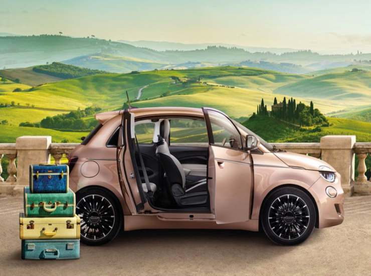 L'iconica Fiat 500e adesso in promozione