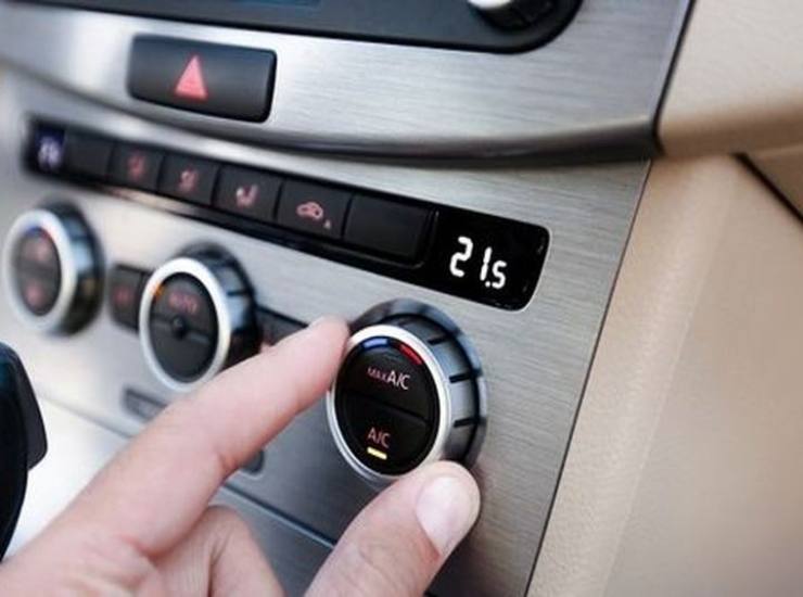 Attenzione all'uso del climatizzatore in auto