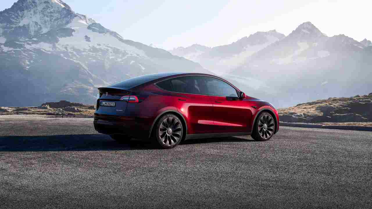 Modelli Tesla - tuttosuimotori.it