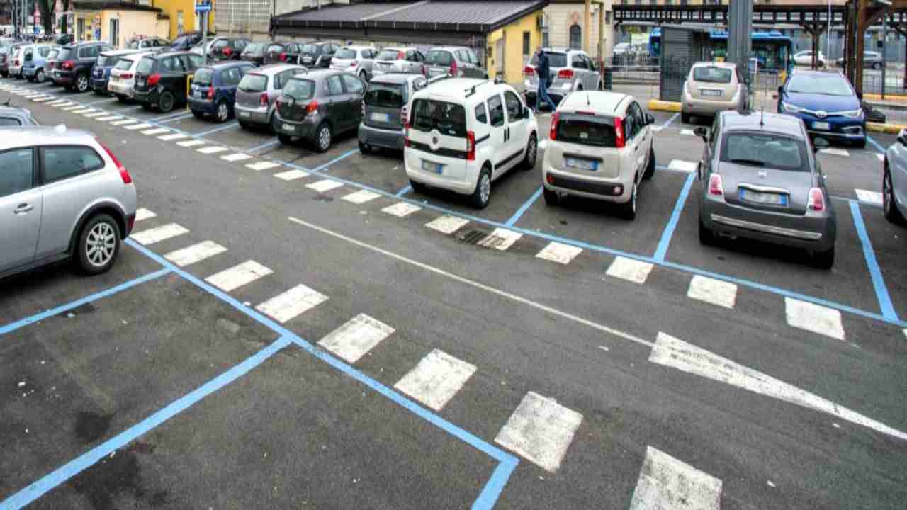 Parcheggi blu - tuttosuimotori.it