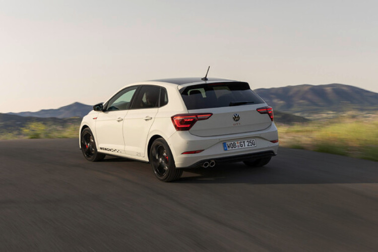 Volkswagen POLO AW-Restyling GTI 2.0 (207cv) 2022