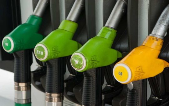 rincari benzina - tuttosuimotori.it(1)