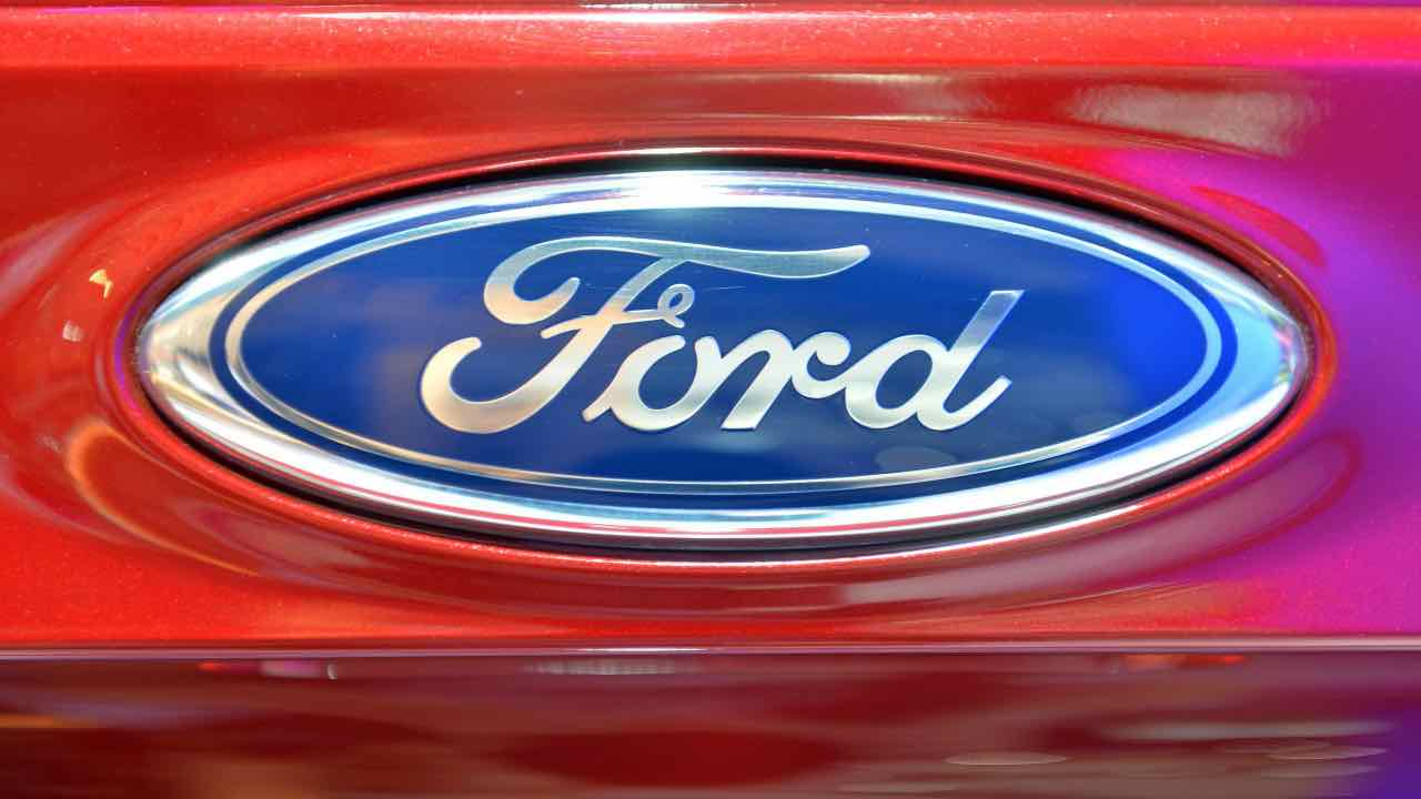 Logo Ford - tuttosuimotori.it