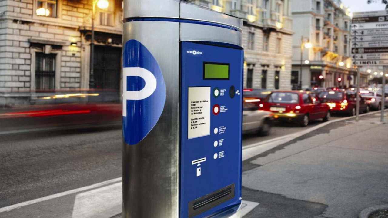 Nuove regole per i parcheggi, orari e pagamenti