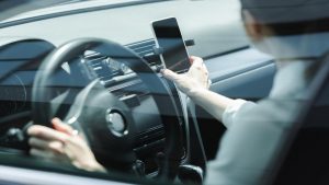 Uso del cellulare in auto
