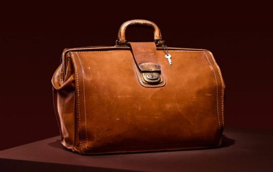 borsa iconica Porsche - tuttosuimotori.it fonte porsche