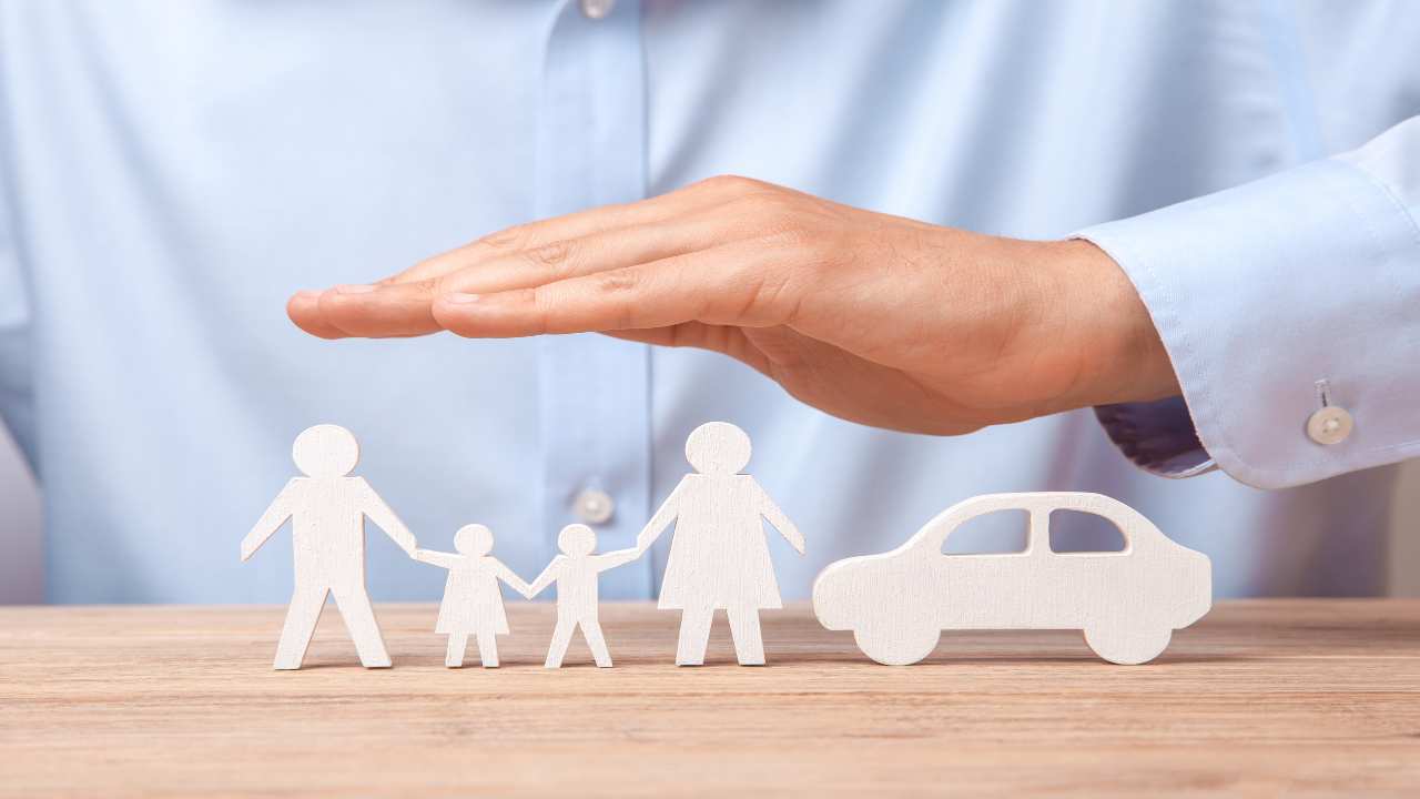 Adesivi per auto e privacy