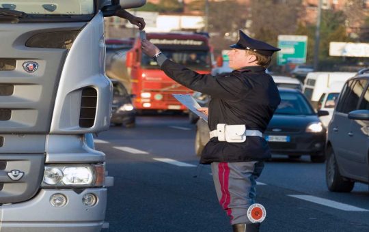 Controllo polizia stradale