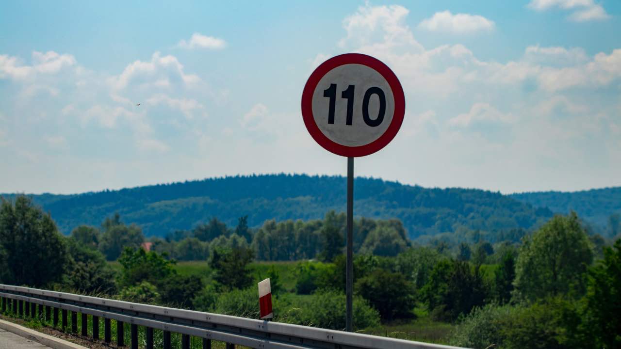 Limite di velocità 110 km_h - tuttosuimotori.it