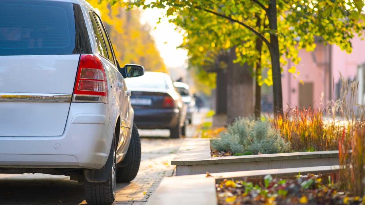 Parcheggiare l'auto - tuttosuimotori.it