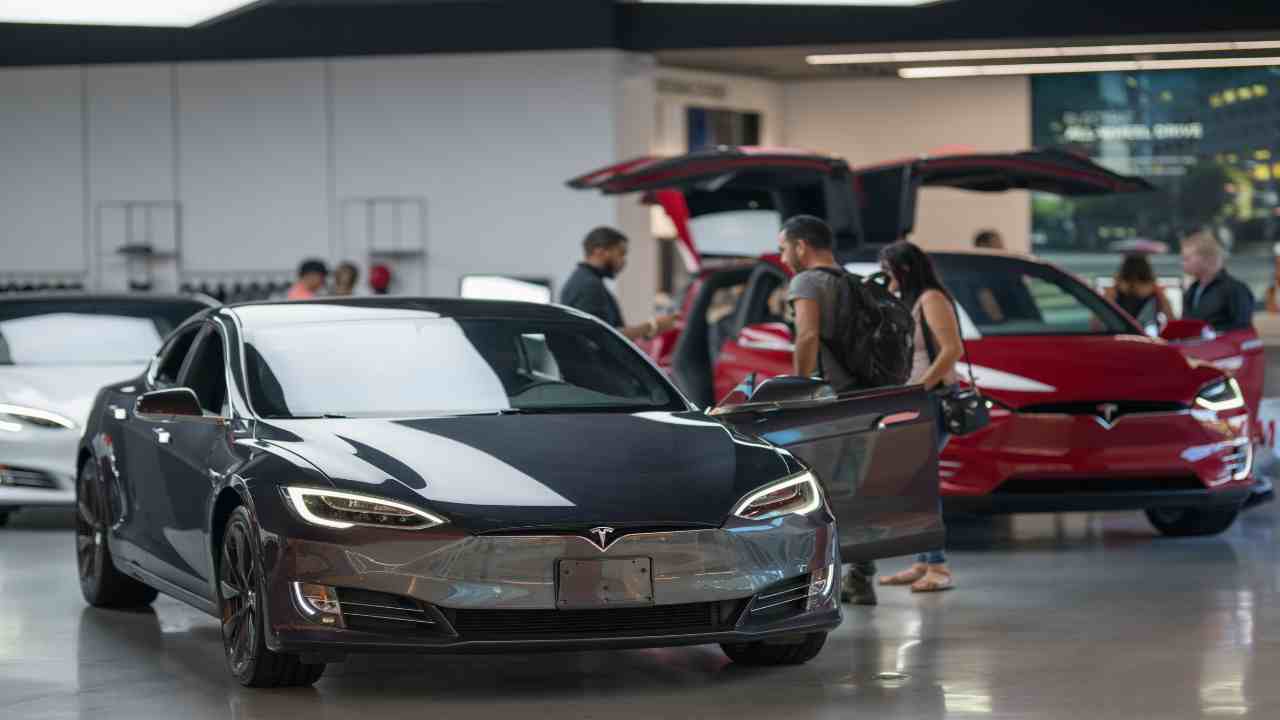 Tesla-concessionario-tuttosuimotori.it